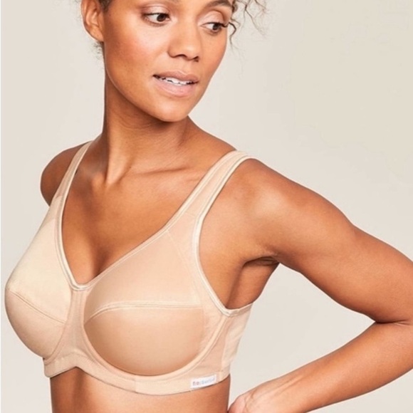 Freya Active NWT Core Underwire Supportive Sports Bra Tan Cream 36J Gym Workout - Picture 1 of 13
